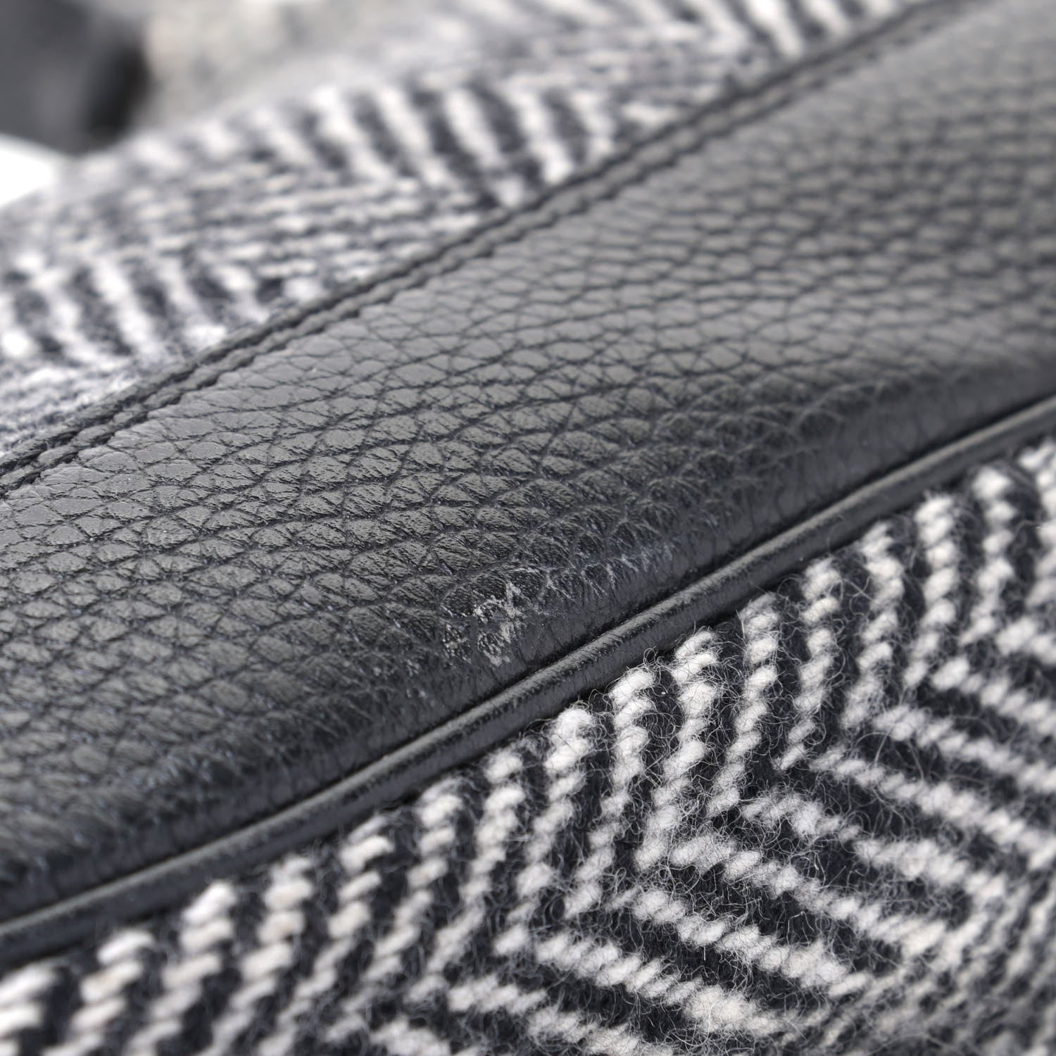 Burberry Knit Shoulder Bag Black White 8 of 8
