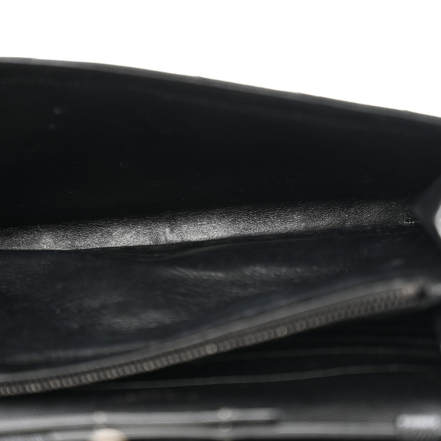 Grain De Poudre Matelasse Chevron Monogram Monochrome Chain Wallet Black