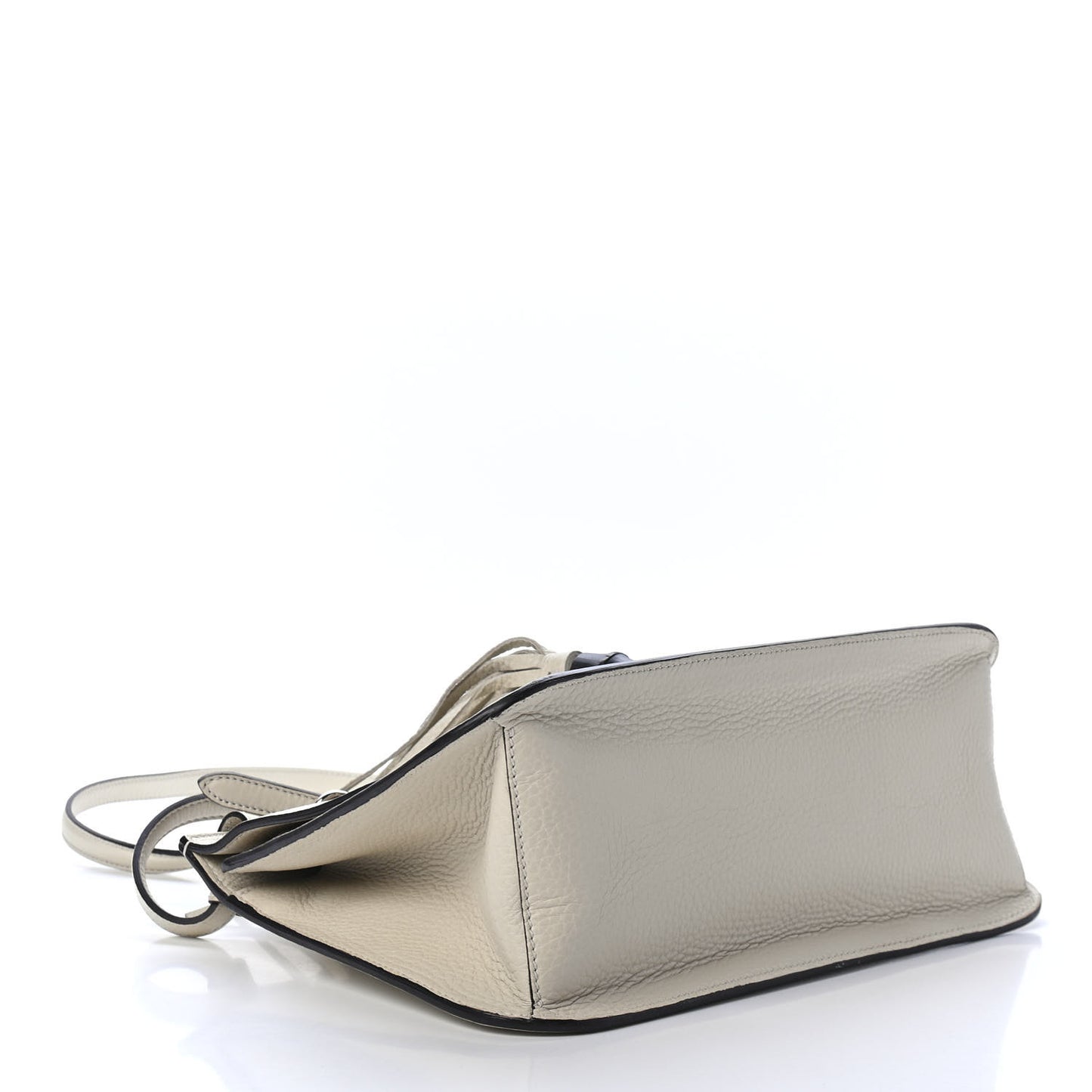 Pebbled Calfskin Medium Bamboo Daily Flap Shoulder Bag Mystic White