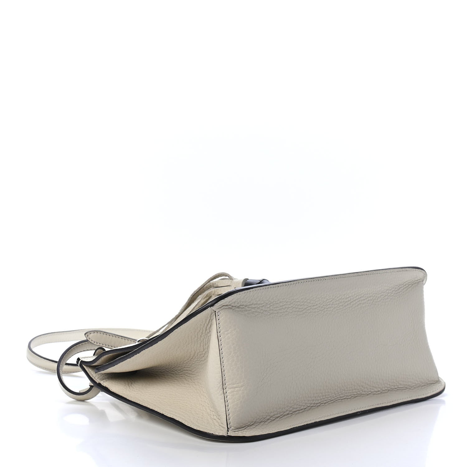 Gucci Pebbled Calfskin Medium Bamboo Daily Flap Shoulder Bag Mystic White 3 of 4