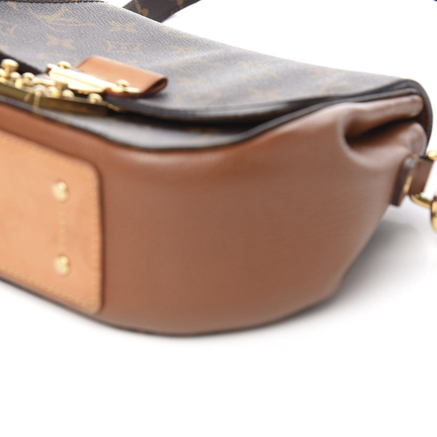 Monogram Eden PM Camel