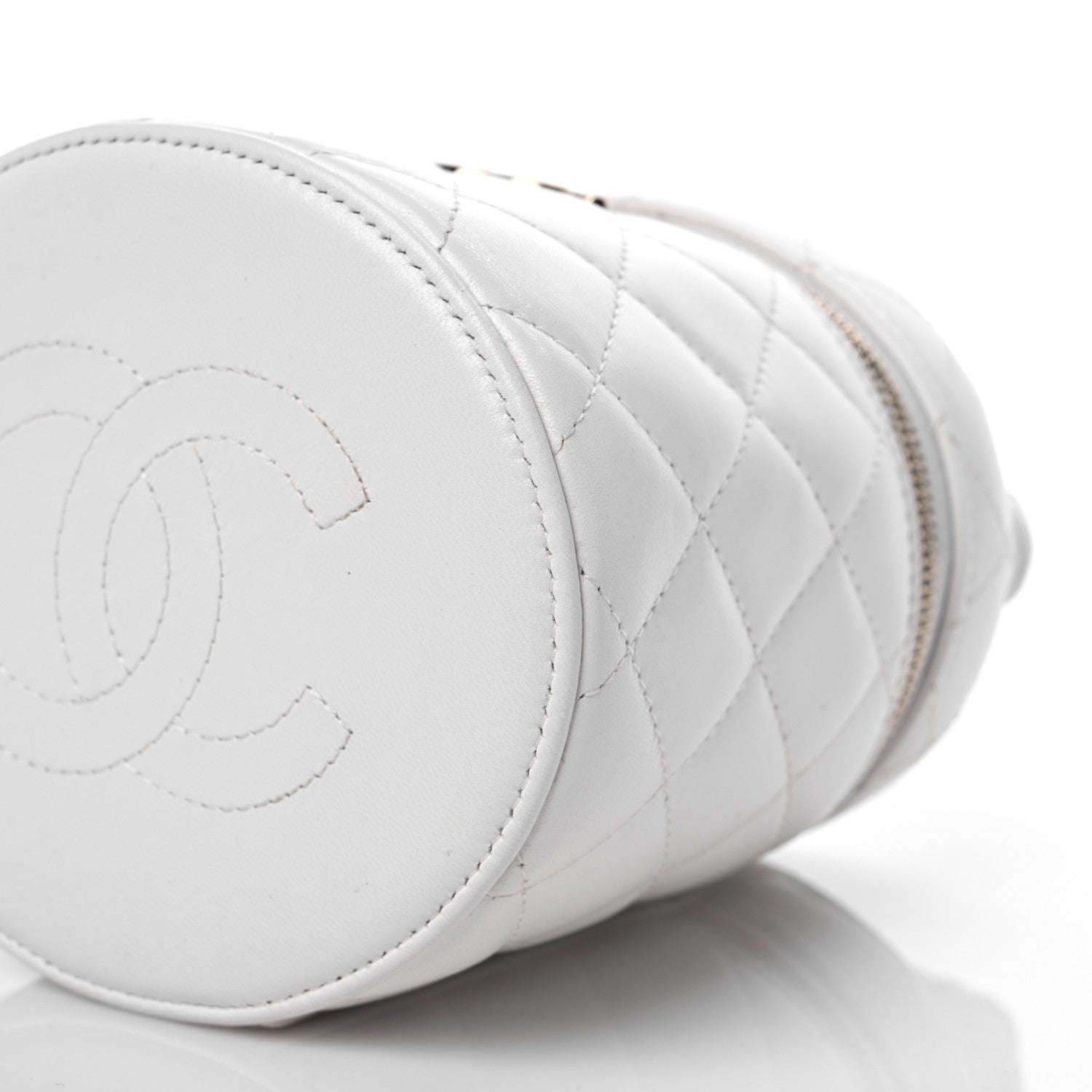 Chanel Lambskin Quilted Ruched Handle Vanity Case White 11 of 12