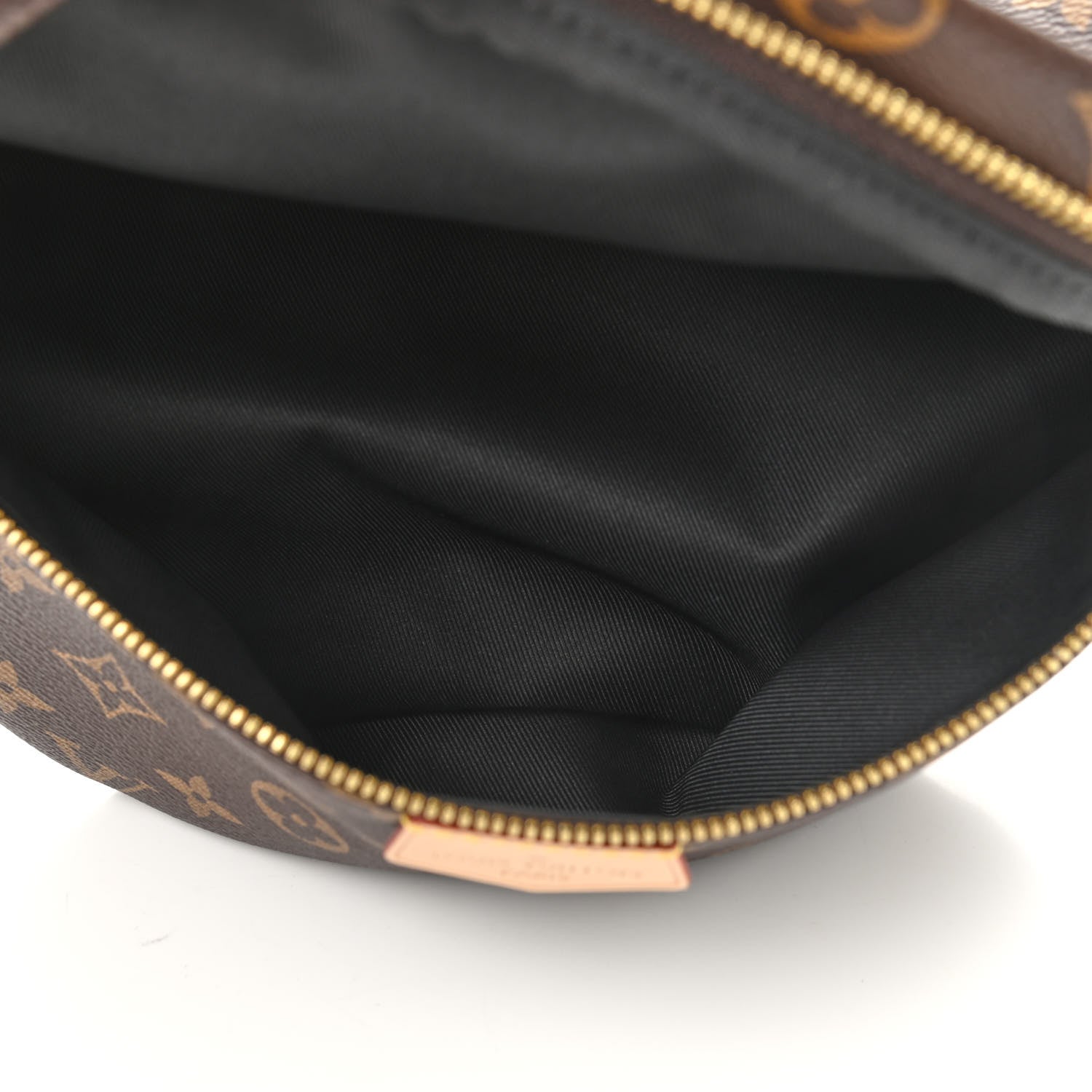 Louis Vuitton Monogram Bumbag 5 of 8