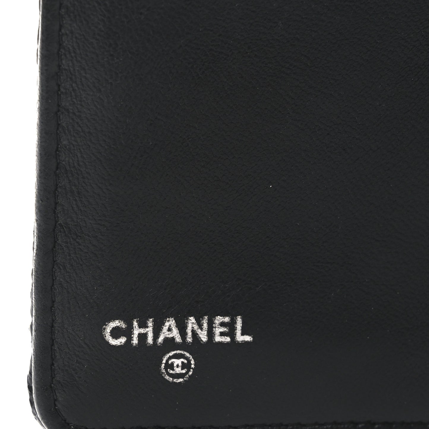 Crinkled Patent Quilted Zipped Pocket Wallet Black