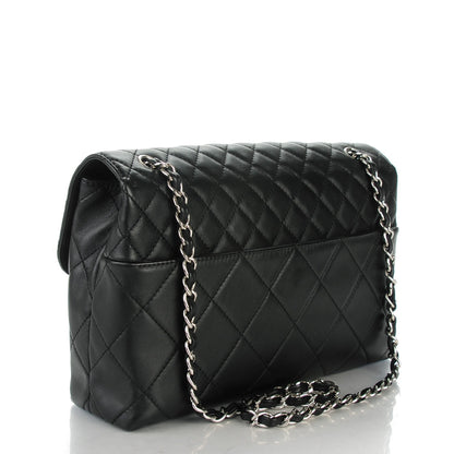 Chanel Calfskin Quilted In the Business Flap Bag Black 3 of 8