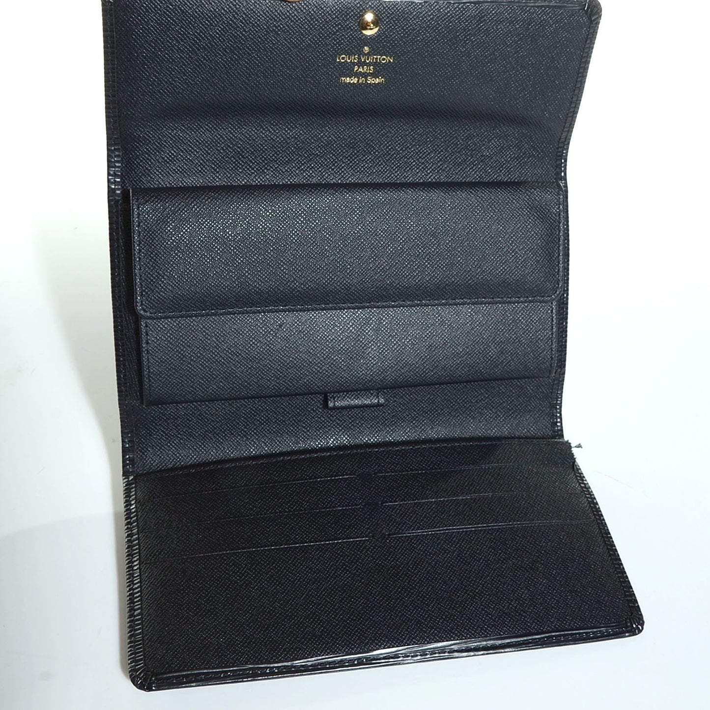 Epi Porte Tresor International Wallet Black