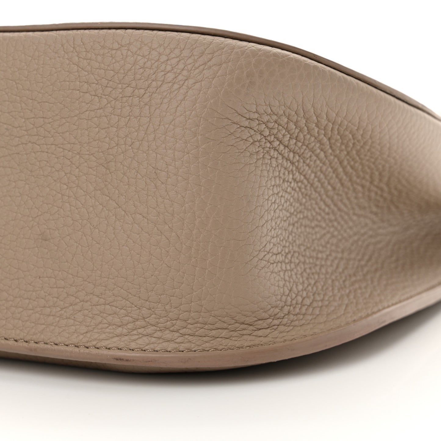 Grained Calfskin Hunting Bag II Stone