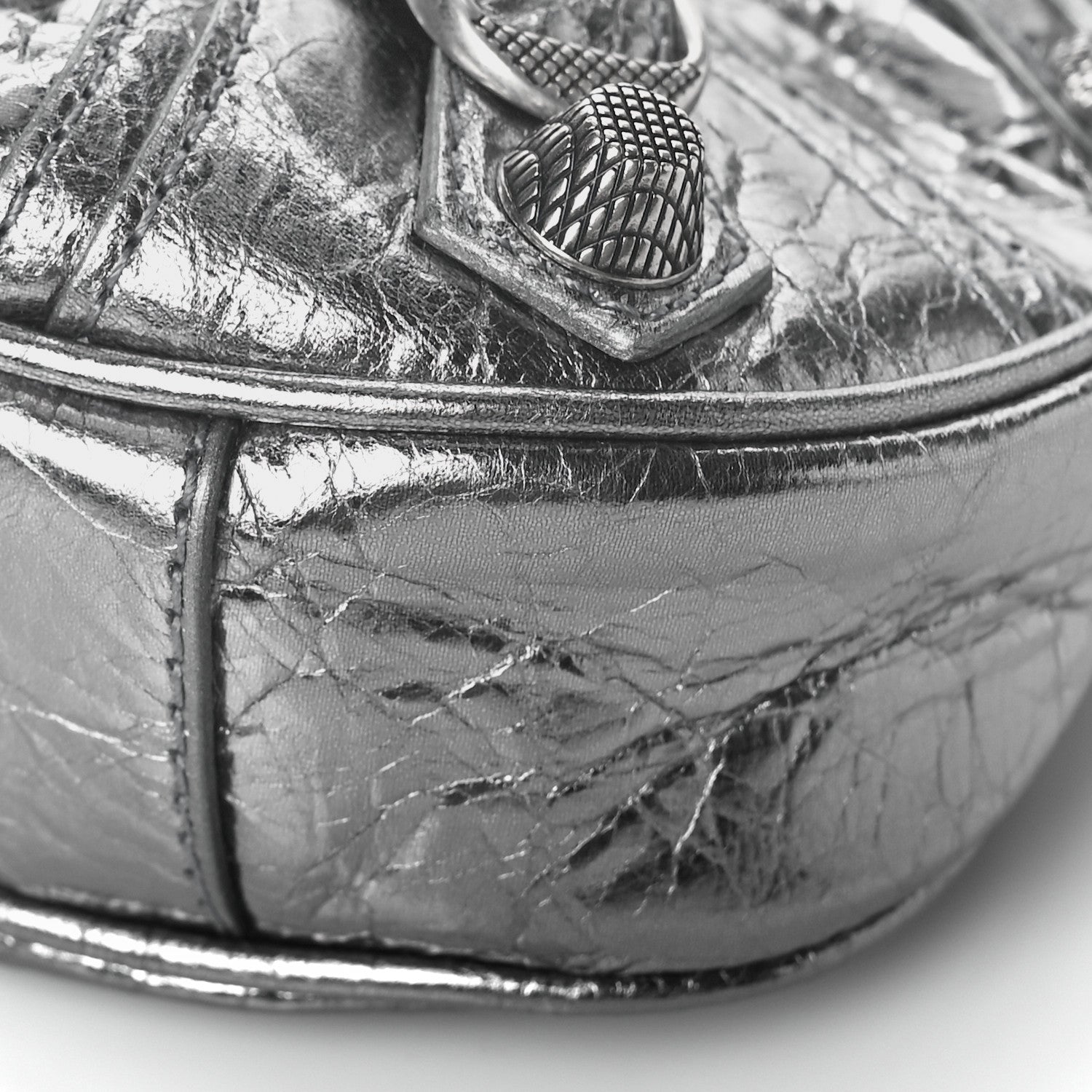 Balenciaga Metallic Agneau Arena Le Cagole Purse With Chain Mini Silver 8 of 8