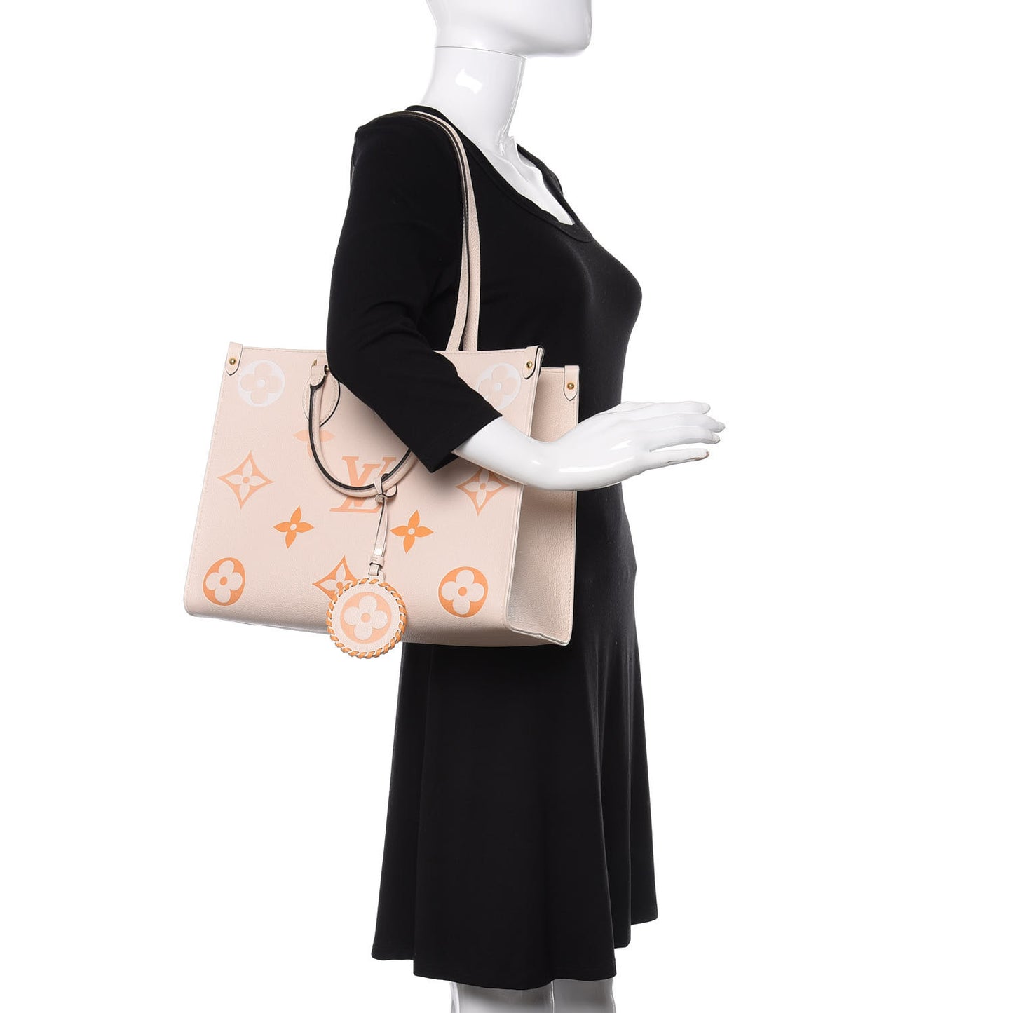 Empreinte Monogram Giant By The Pool Onthego MM Cream Saffron