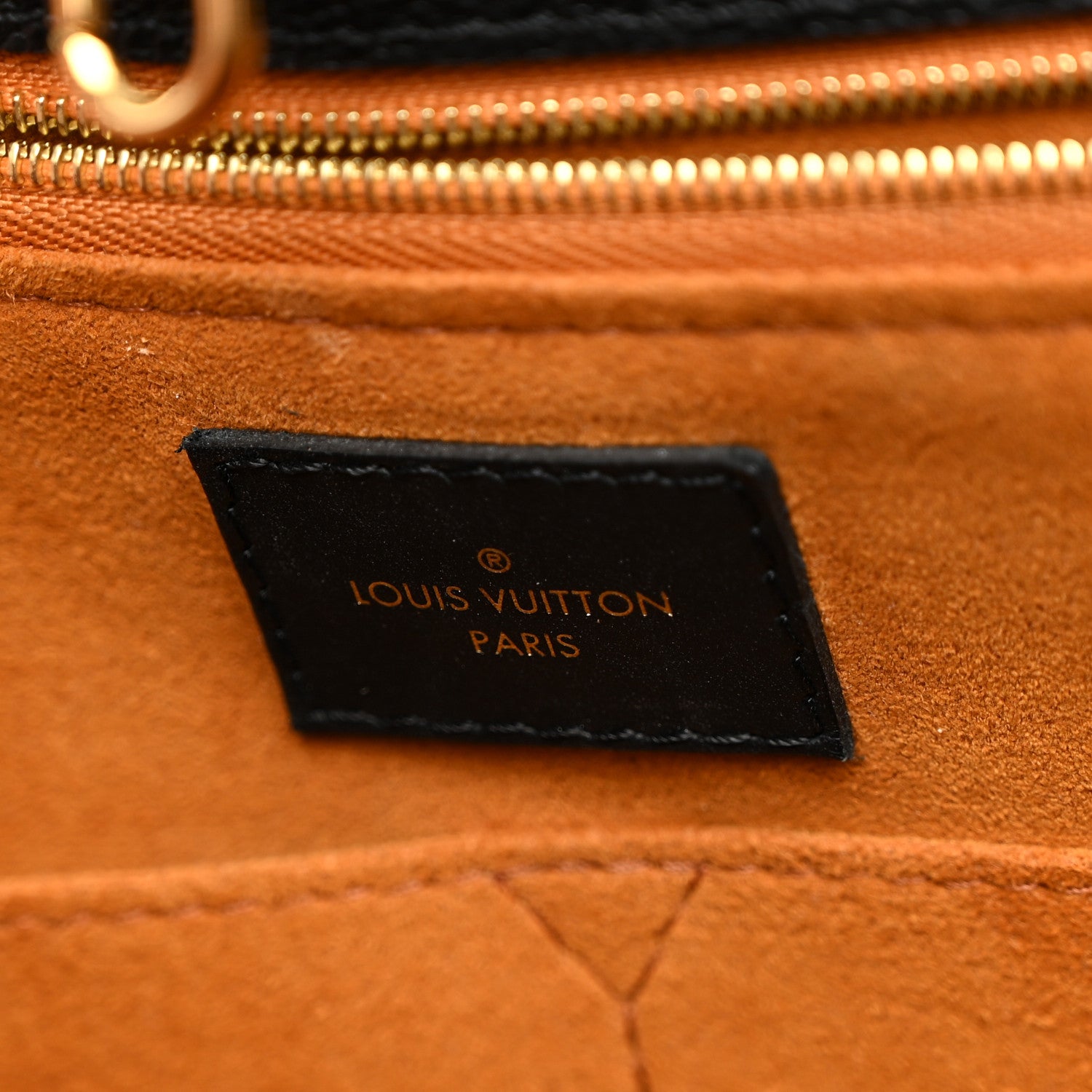 Louis Vuitton Empreinte Monogram Giant Onthego GM Black 6 of 10