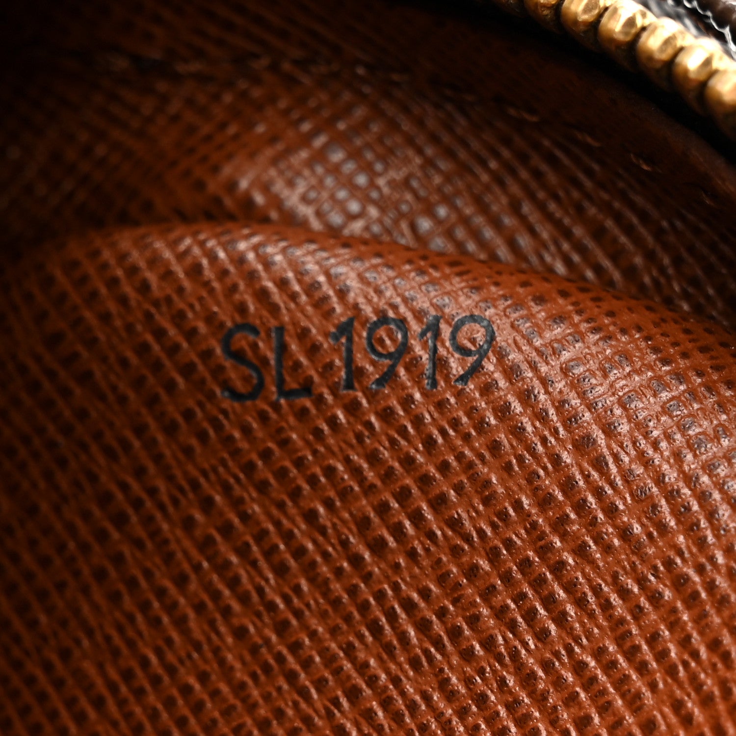 Louis Vuitton Monogram Danube 21 7 of 17