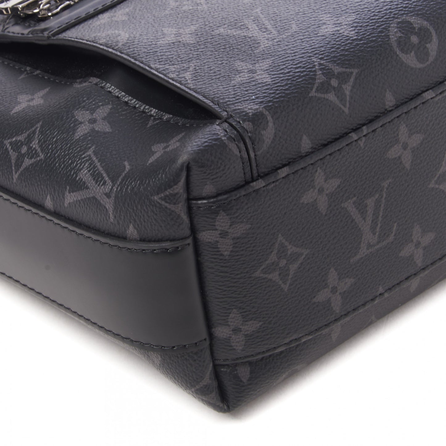 Monogram Eclipse Odyssey Messenger PM