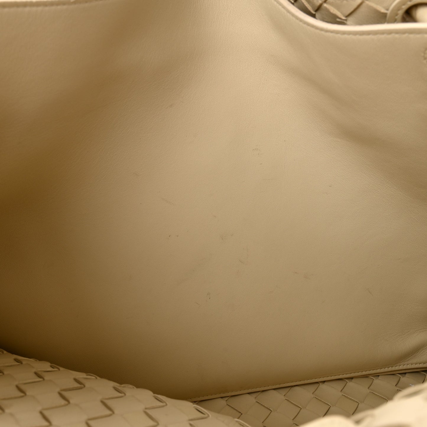 Nappa Intrecciato Large Andiamo Shoulder Bag Sea Salt