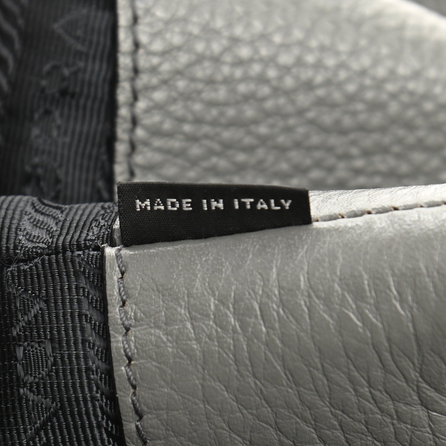 Prada Vitello Daino Hobo Argilla 7 of 12