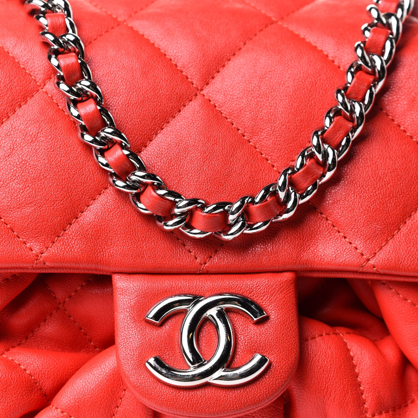 Washed Lambskin Quilted Mini Chain Around Messenger Red