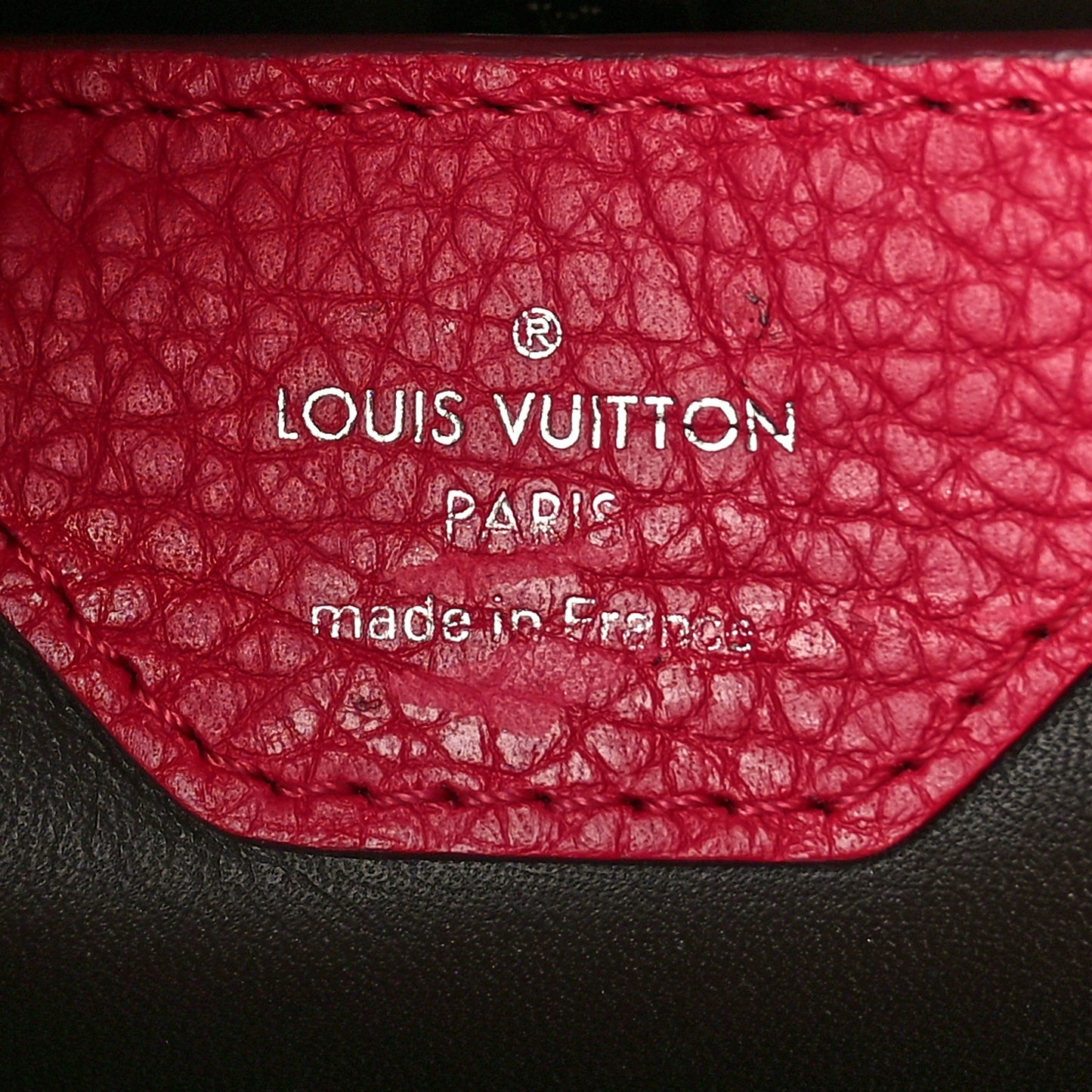 Taurillon Capucines BB Fuchsia