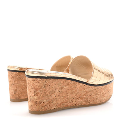 Jimmy Choo Metallic Calfskin Crocodile Embossed Cork DeeDee Platform Wedge Slide Sandals 37.5 Gold 5 of 8