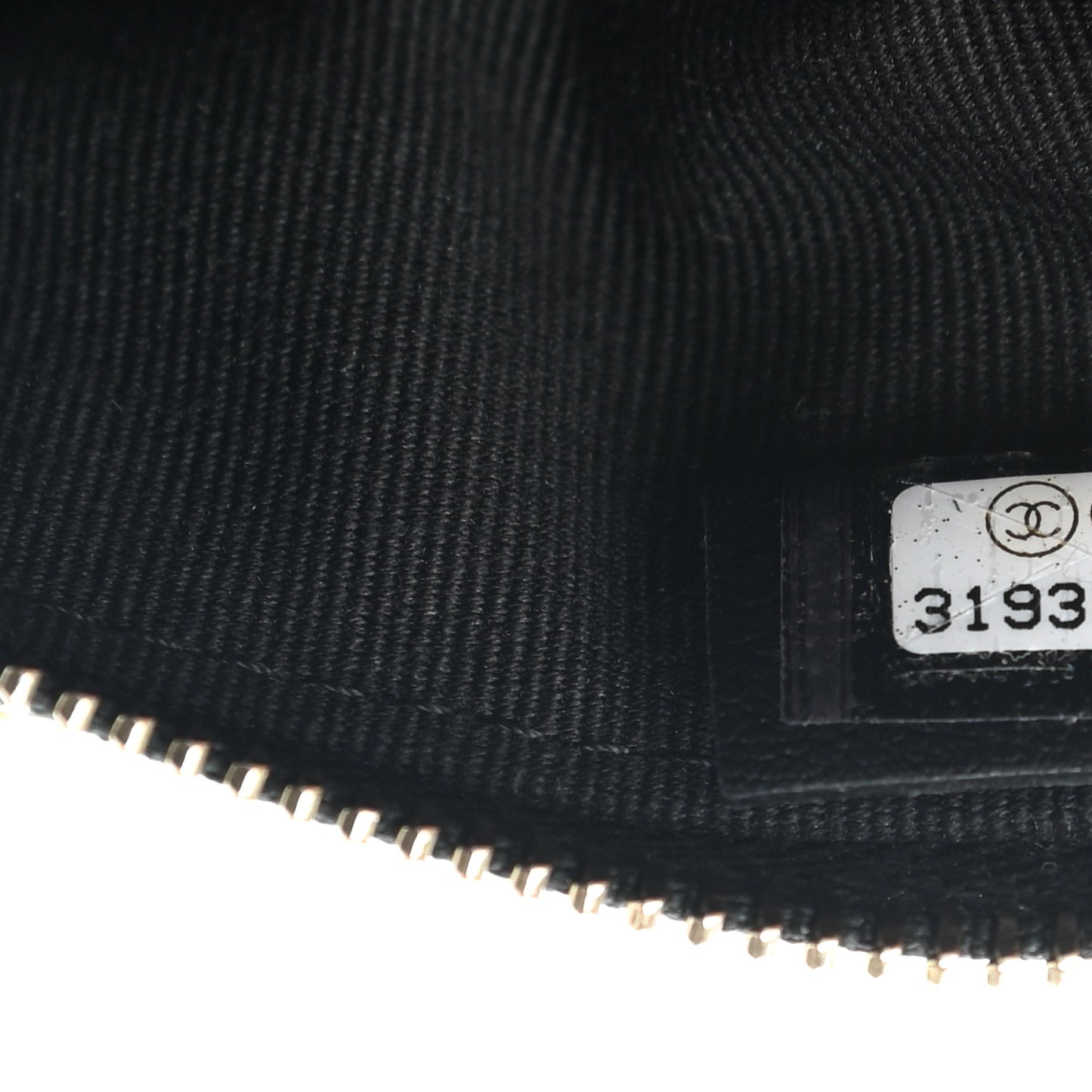 Nylon Grosgrain Lifestyle Pouch With Sleep Mask Black