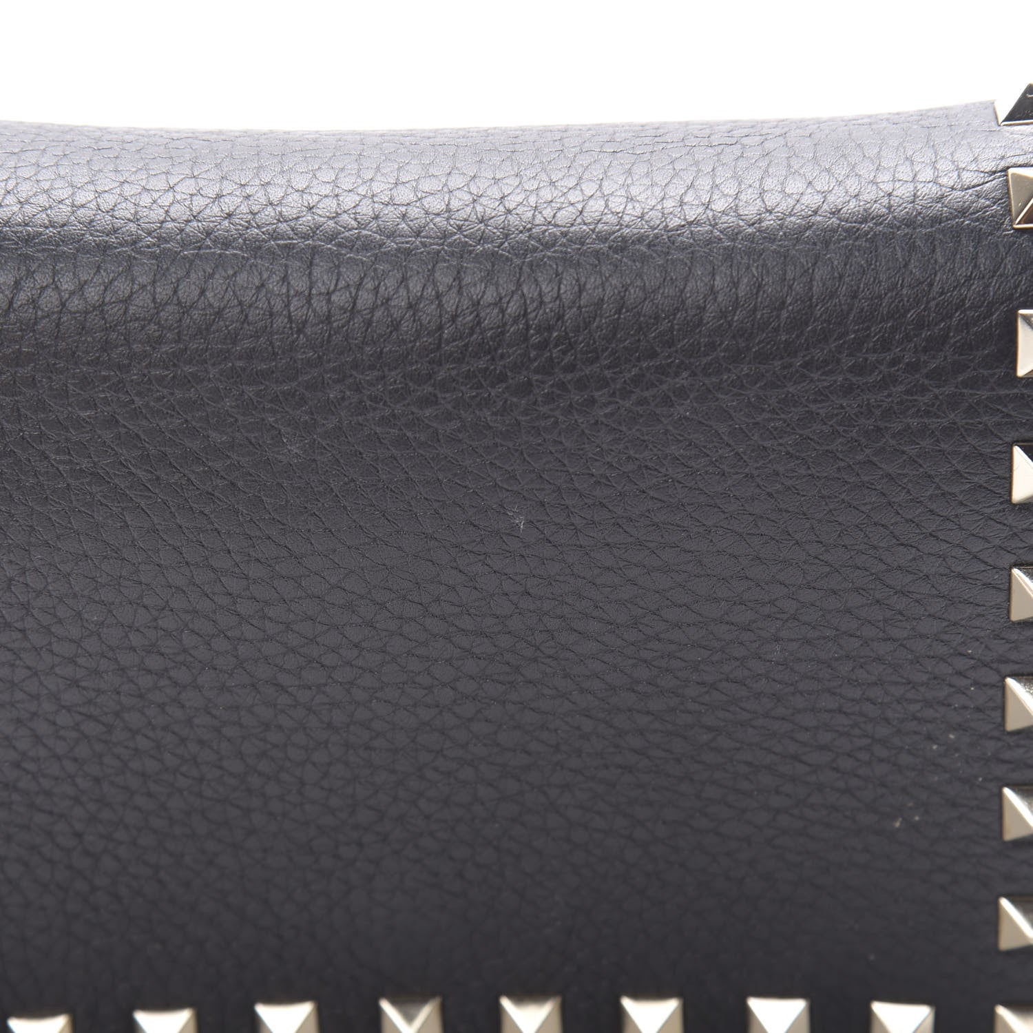 Valentino Garavani Pebbled Calfskin Rockstud Wallet on Chain Black 11 of 11