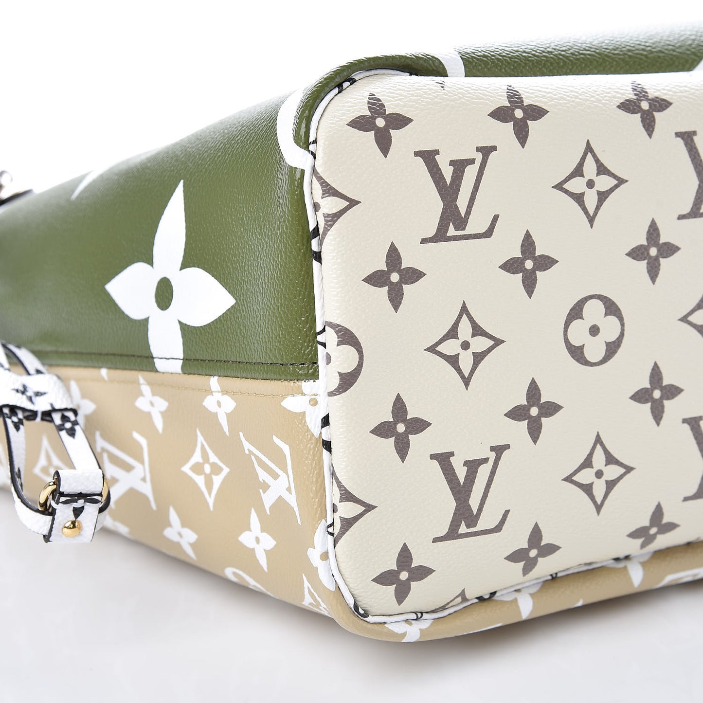 Monogram Giant Neverfull MM Kaki