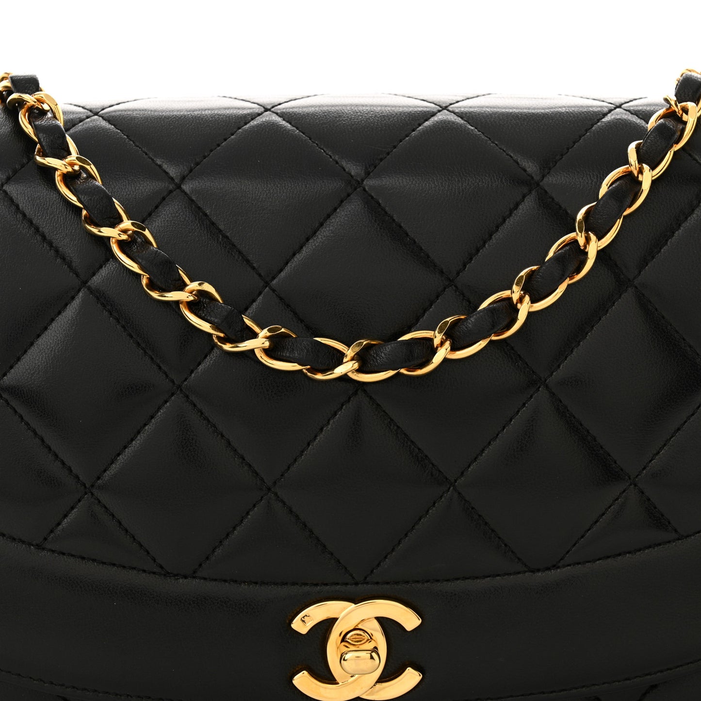 Lambskin Quilted Medium Single Flap Black