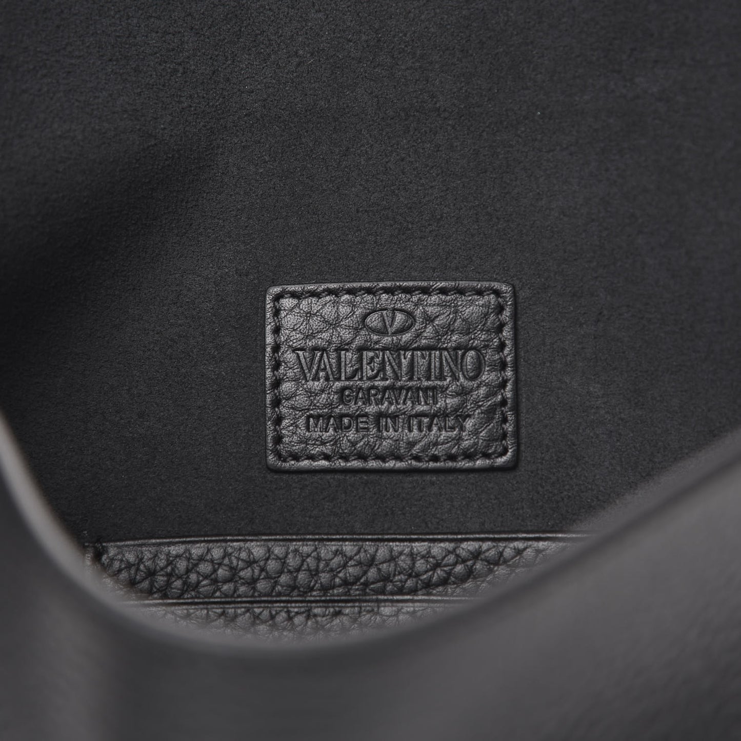 Pebbled Calfskin Large Rockstud Envelope Clutch Black