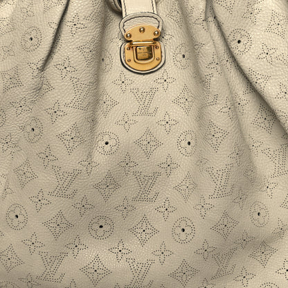 Louis Vuitton Mahina XXL Ivory 7 of 16