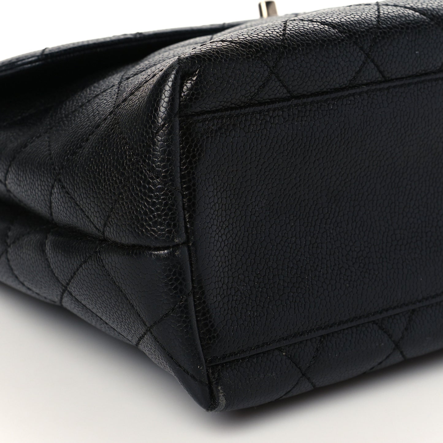 Caviar Quilted Jumbo Kelly Flap Black