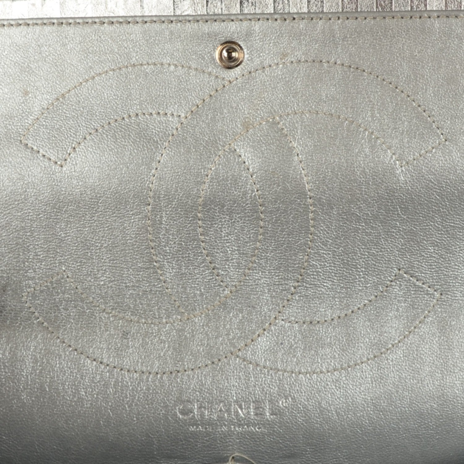 Chanel Metallic Calfskin Striped 2.55 Reissue 227 Silver 8 of 10