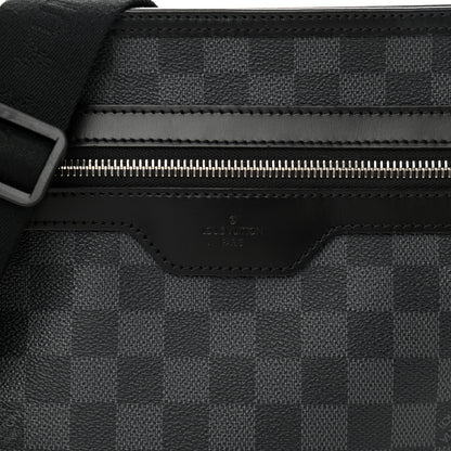Louis Vuitton Damier Graphite Thomas 7 of 9