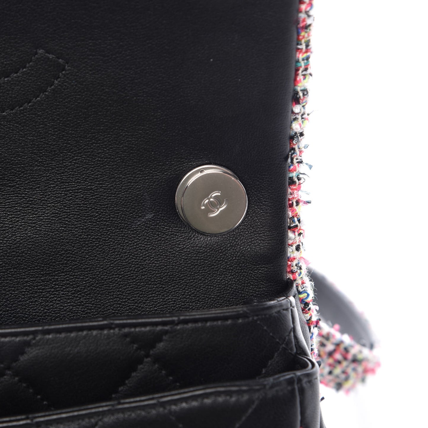 Lambskin Tweed Quilted Elegant Trim Flap Black