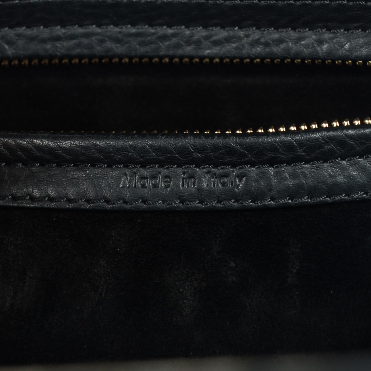 Supple Calfskin Medium Phantom Luggage Black