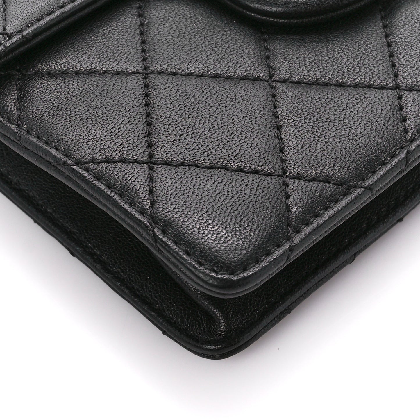 Goatskin Quilted Chic Pearls Flap Black