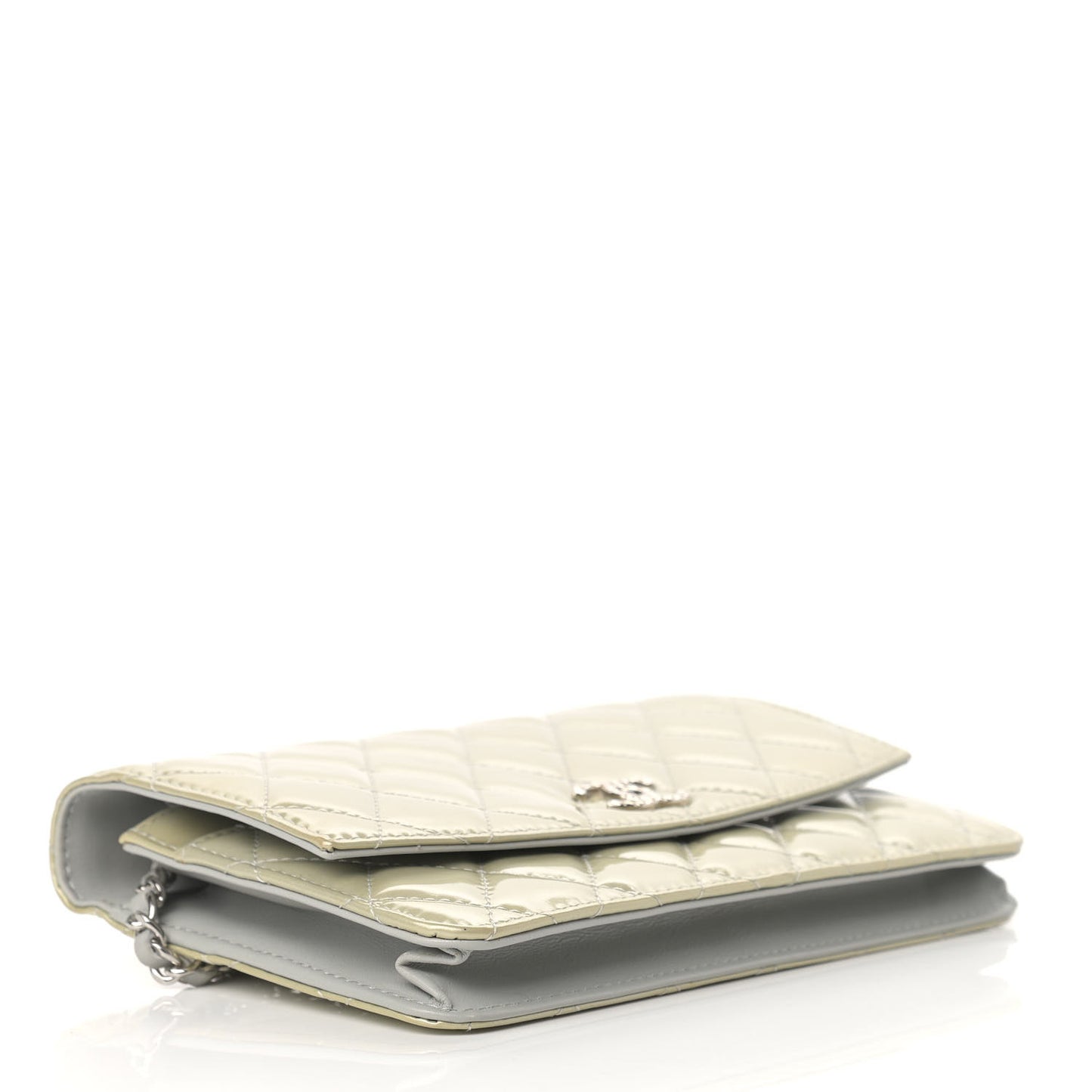 Patent Quilted Brilliant Wallet On Chain WOC Silver