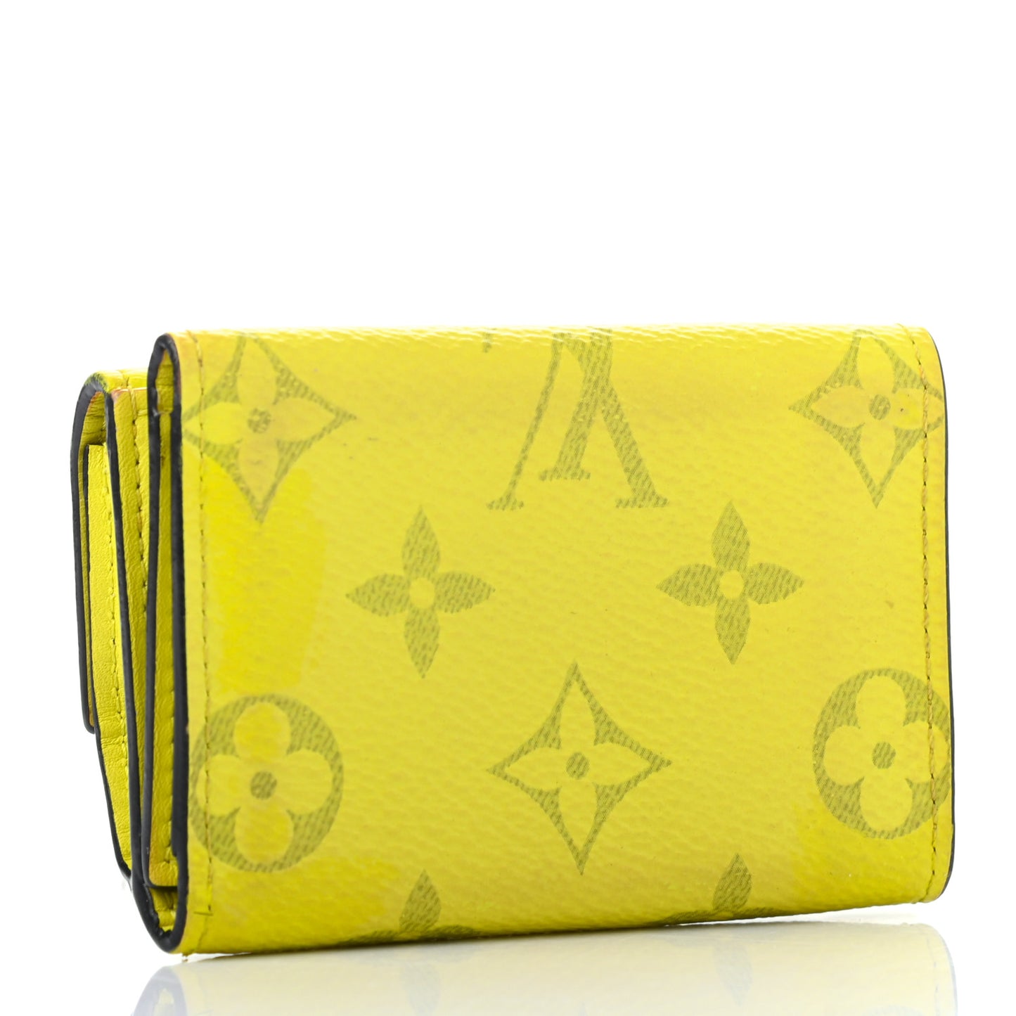 Monogram Taiga Discovery Compact Wallet Yellow