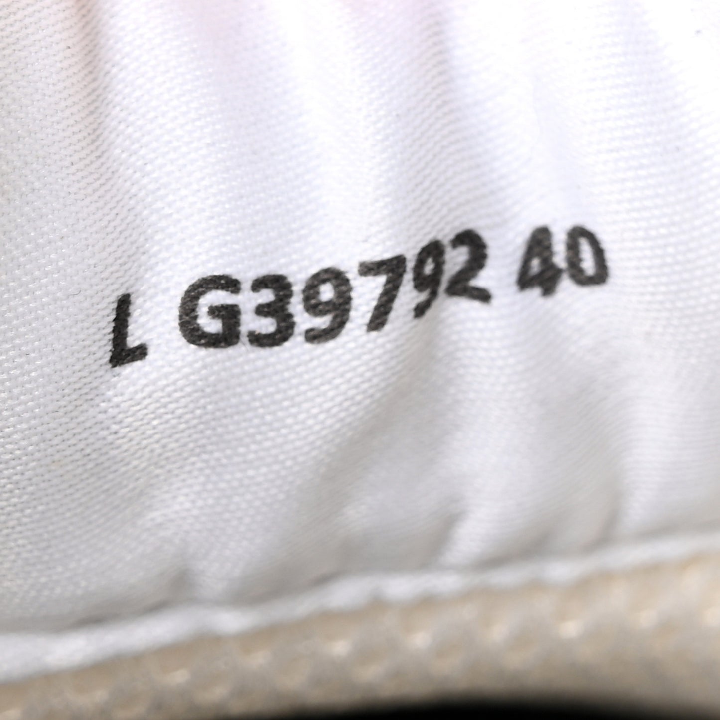 Fabric Laminated Calfskin Stretch CC Womens Sneakers 40 White Silver