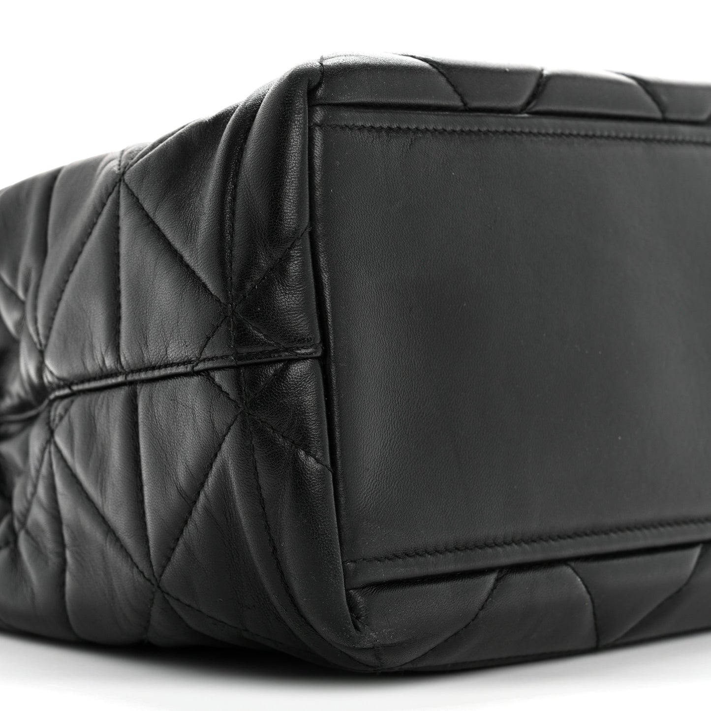 Nappa Quilted Monochrome Chain Tote Bag Black