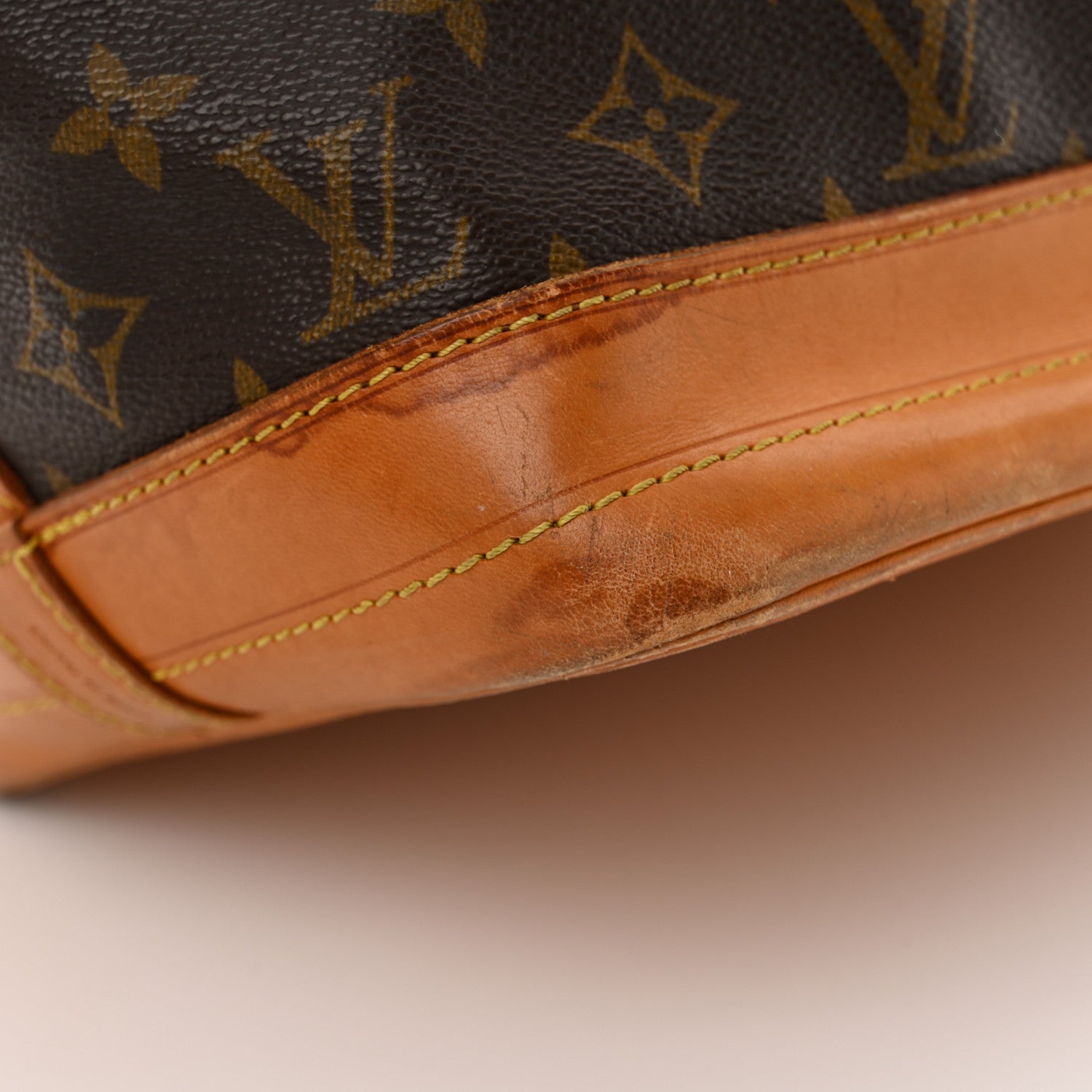 Louis Vuitton Monogram Noe 18 of 19
