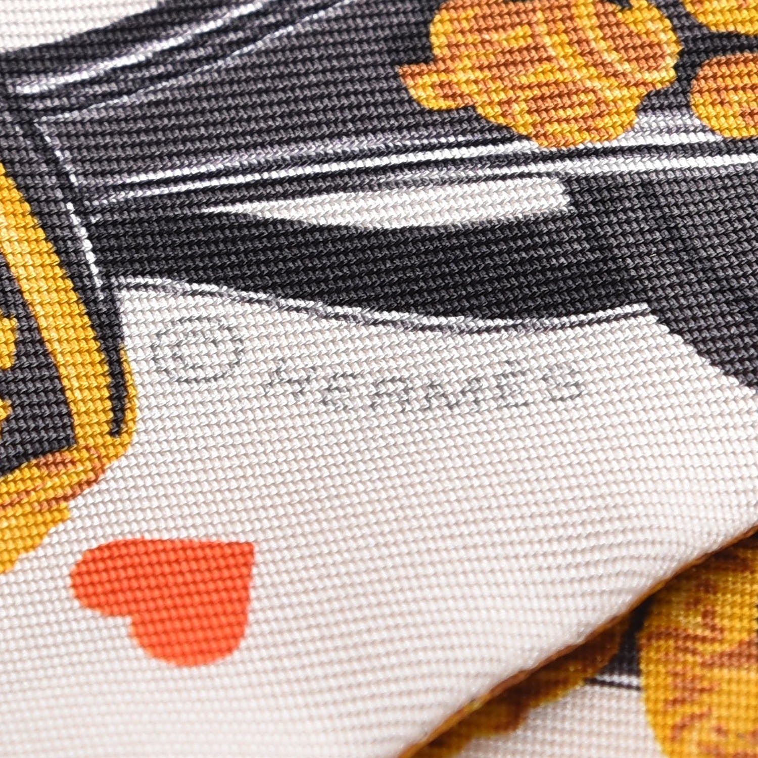 Hermes Silk Brides de Gala Love Twilly 4 of 6