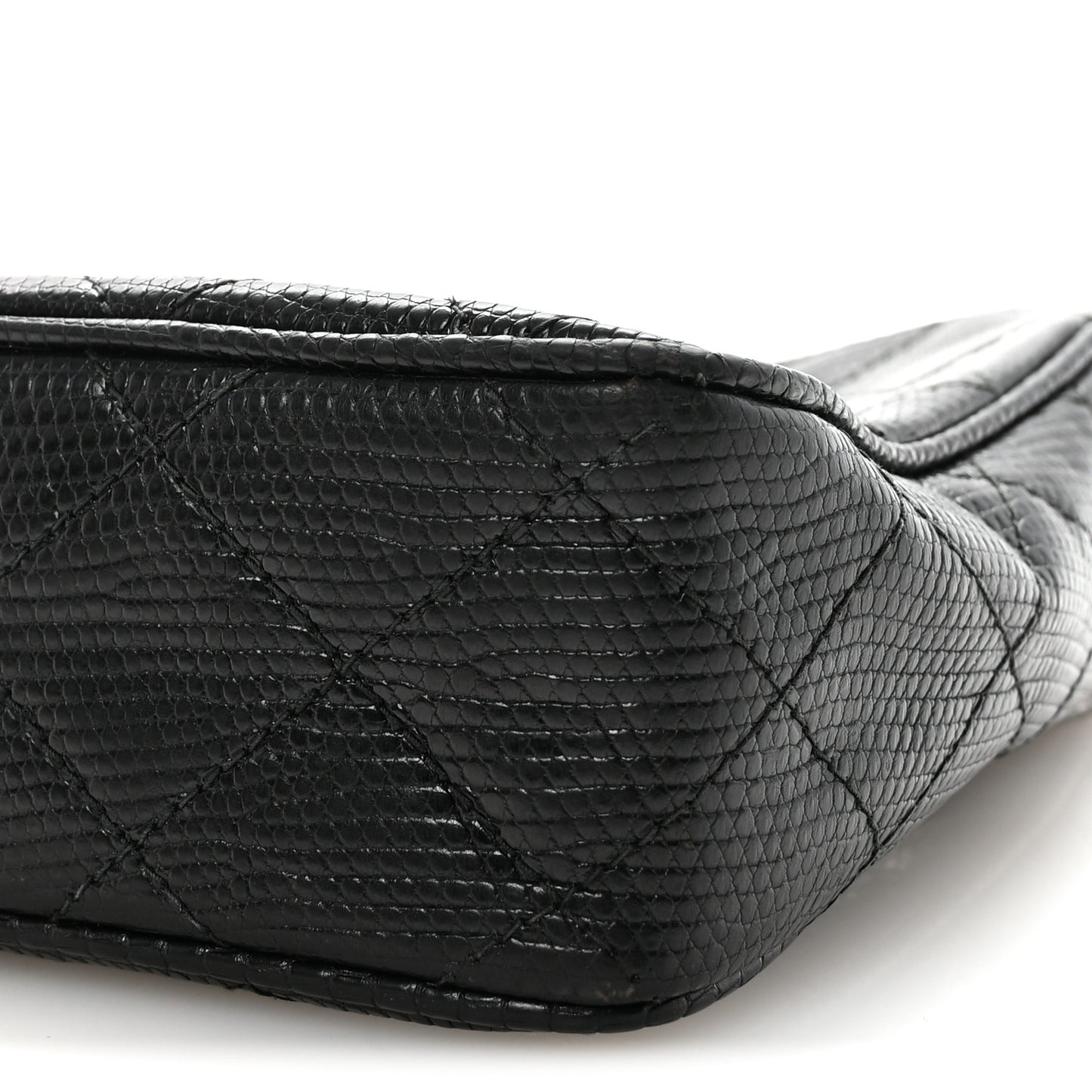 Lizard Diamond Quilted Tassel Camera Case Black