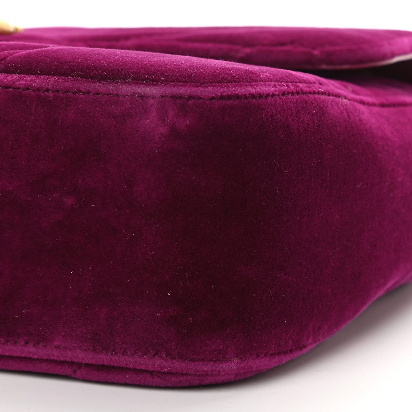 Velvet Matelasse Medium GG Marmont Shoulder Bag Fuchsia Violet Cyclamen