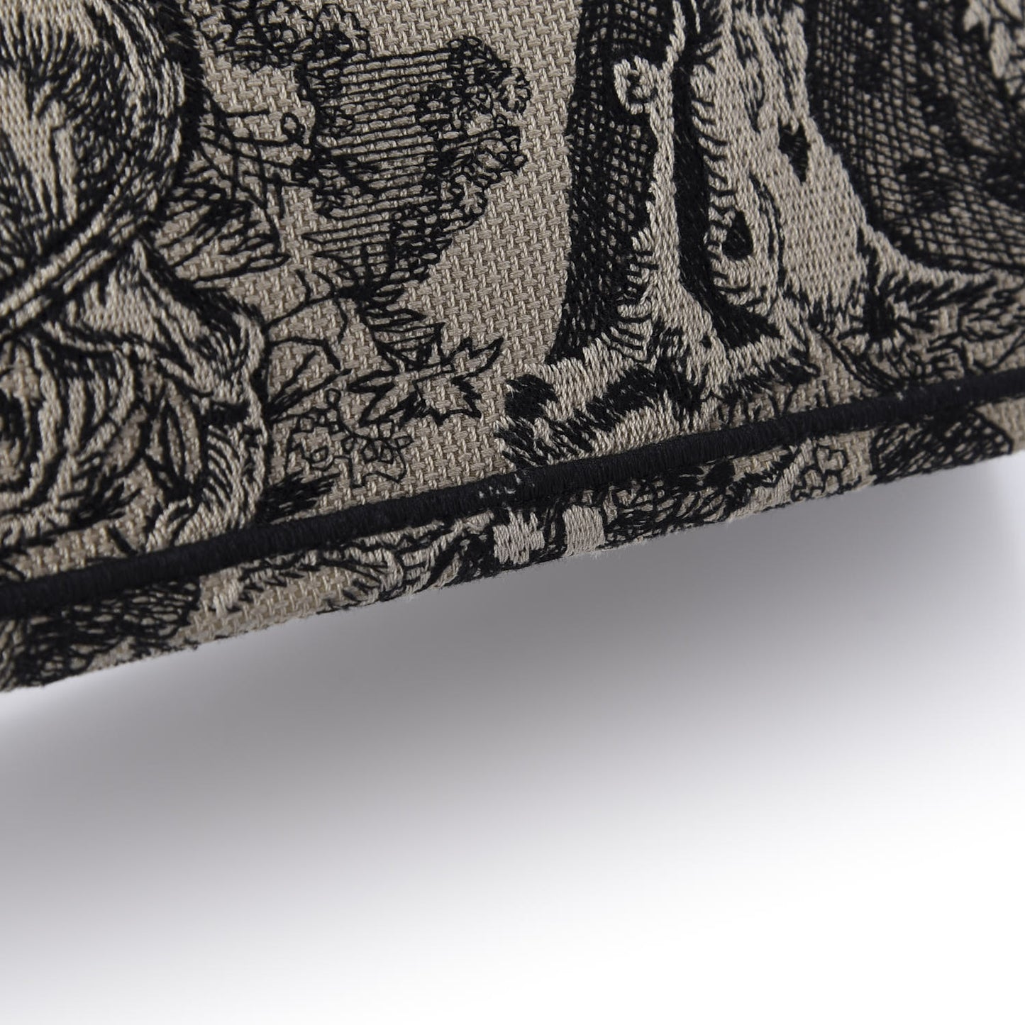 Canvas Embroidered Large Dioriviera Toile De Jouy Book Tote Black
