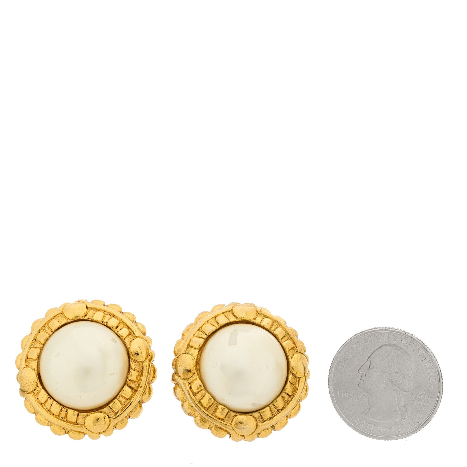 Chanel Pearl Round Clip On Earrings Gold 2 of 4