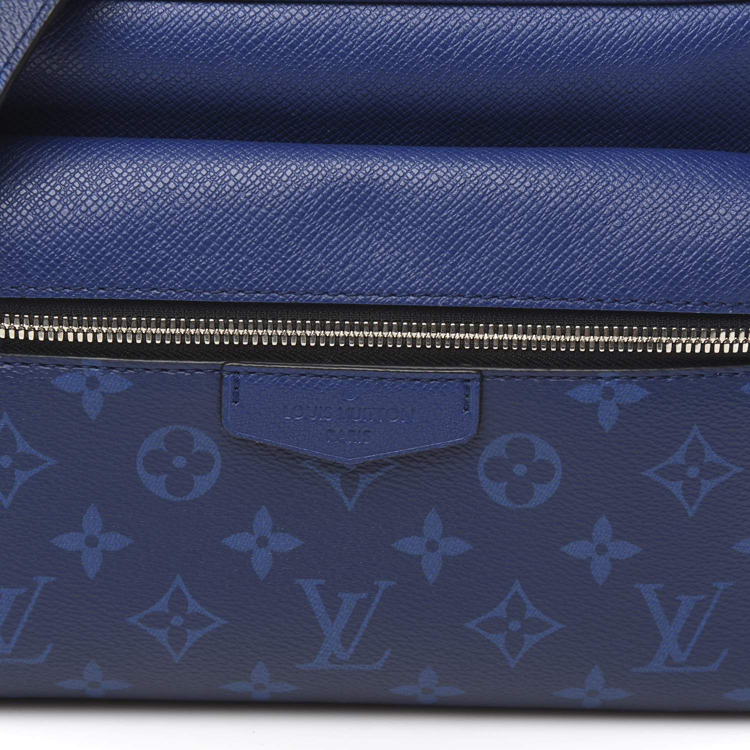 Louis Vuitton Taiga Monogram Outdoor Messenger Cobalt 9 of 9