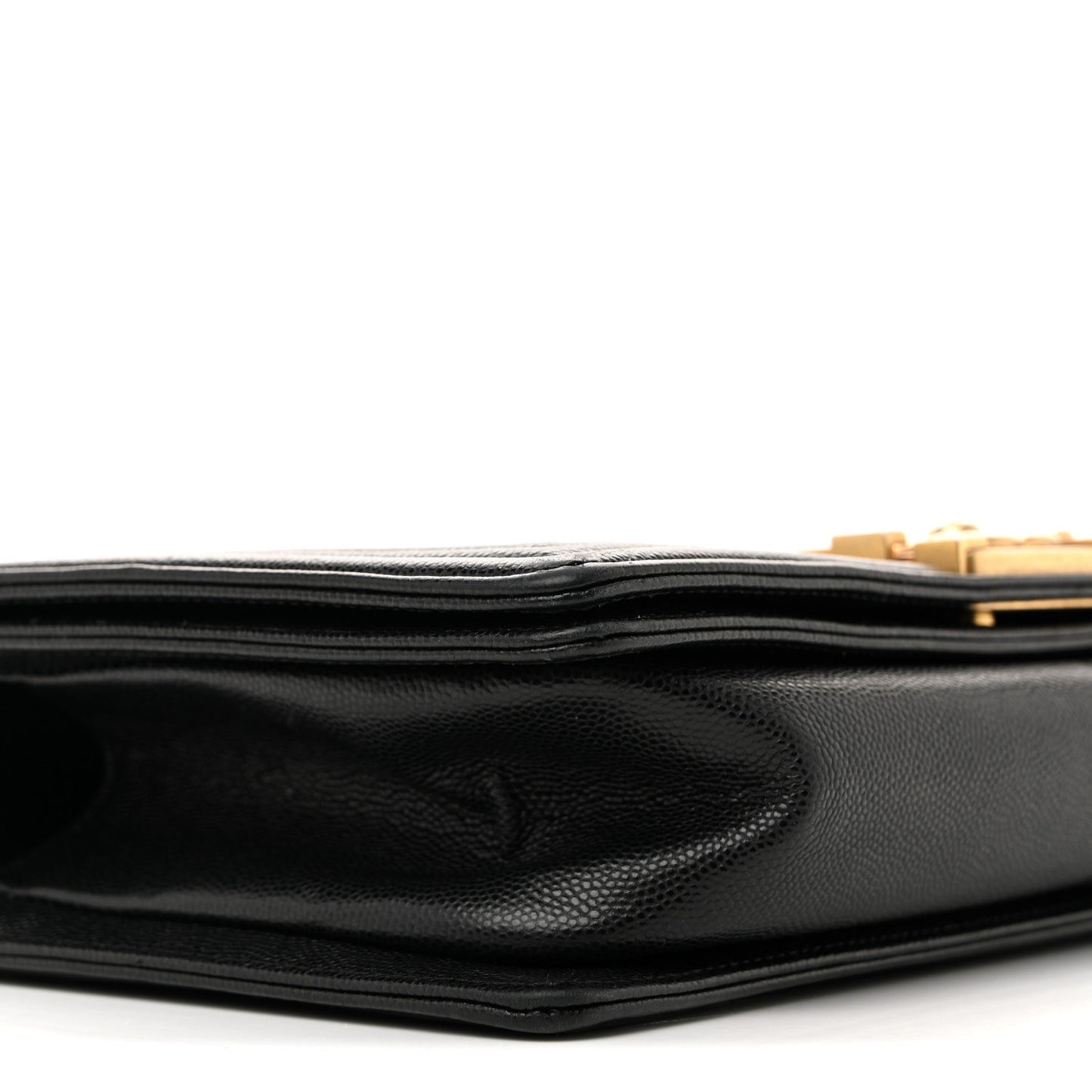 Caviar Quilted Medium Boy Flap Black
