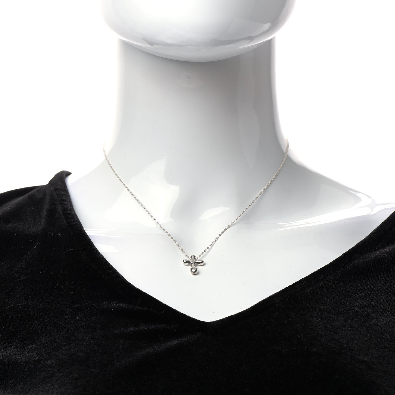 Tiffany Sterling Silver 16mm Elsa Peretti Cross Pendant Necklace 2 of 7