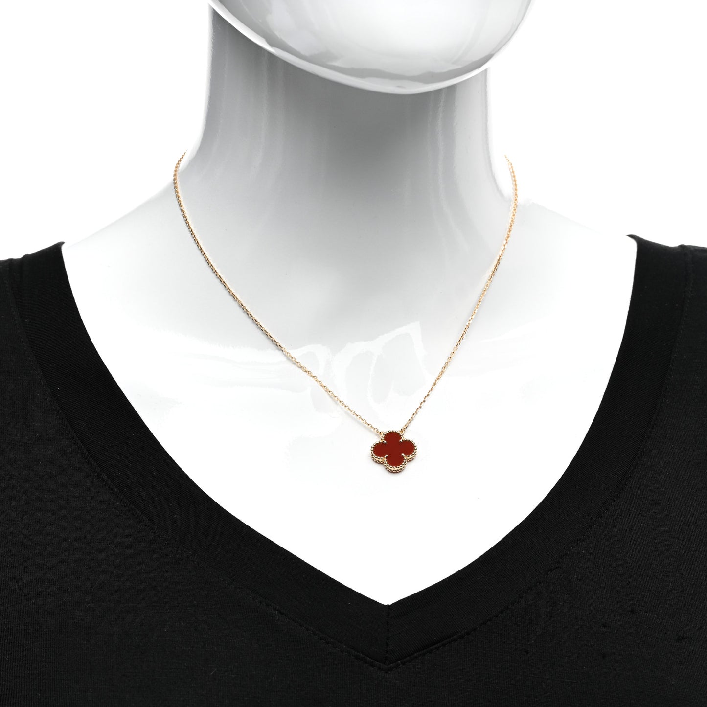 18K Yellow Gold Carnelian Vintage Alhambra Pendant Necklace