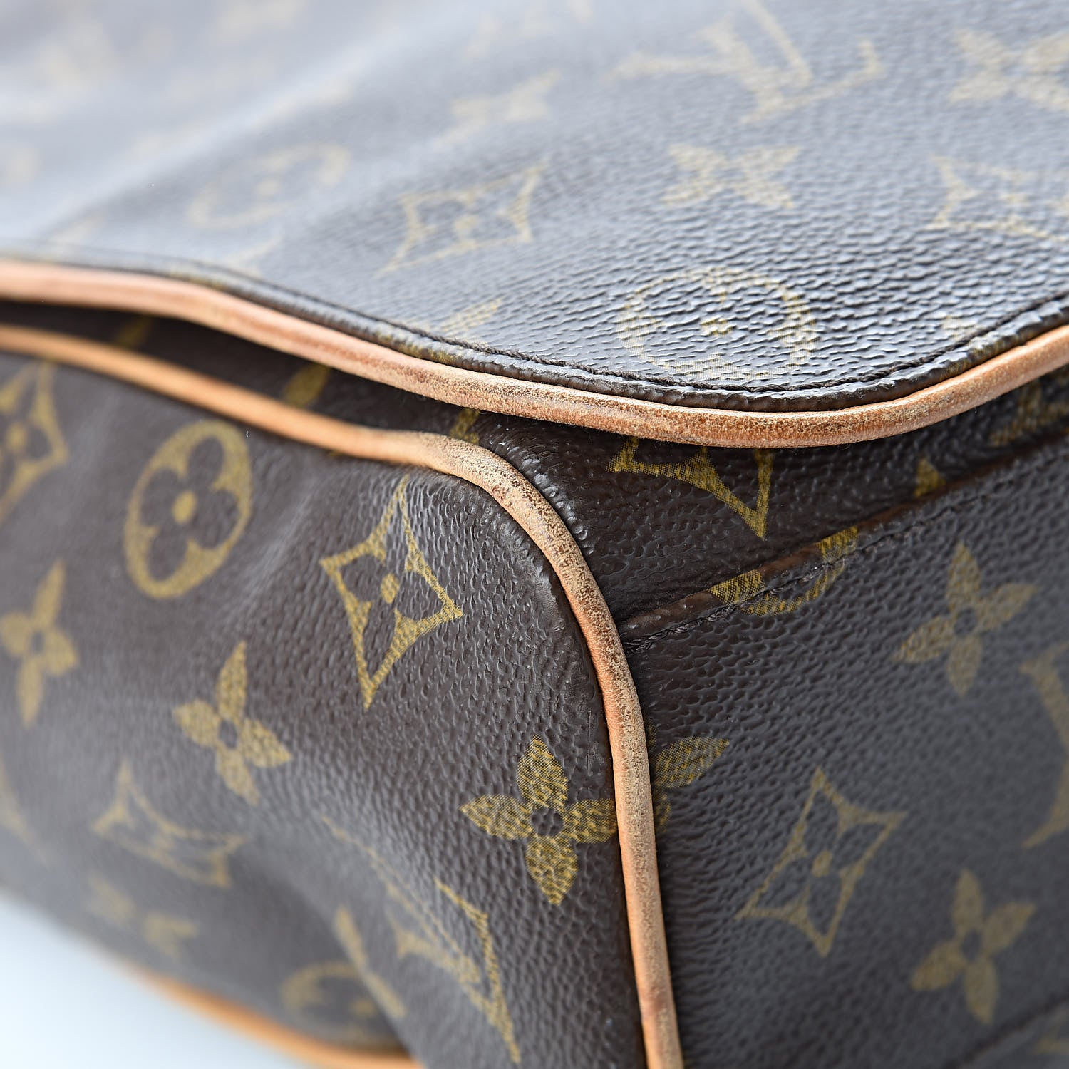Louis Vuitton Monogram Abbesses Messenger Bag 9 of 15