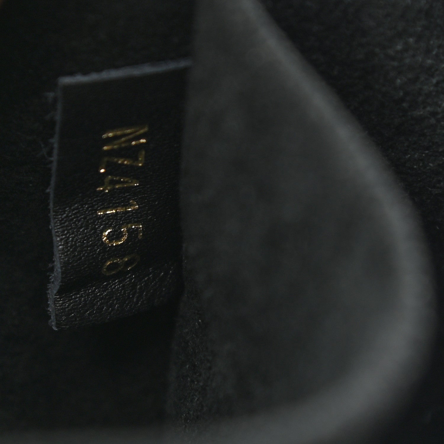 Louis Vuitton Calfskin New Wave Chain MM Black 7 of 11