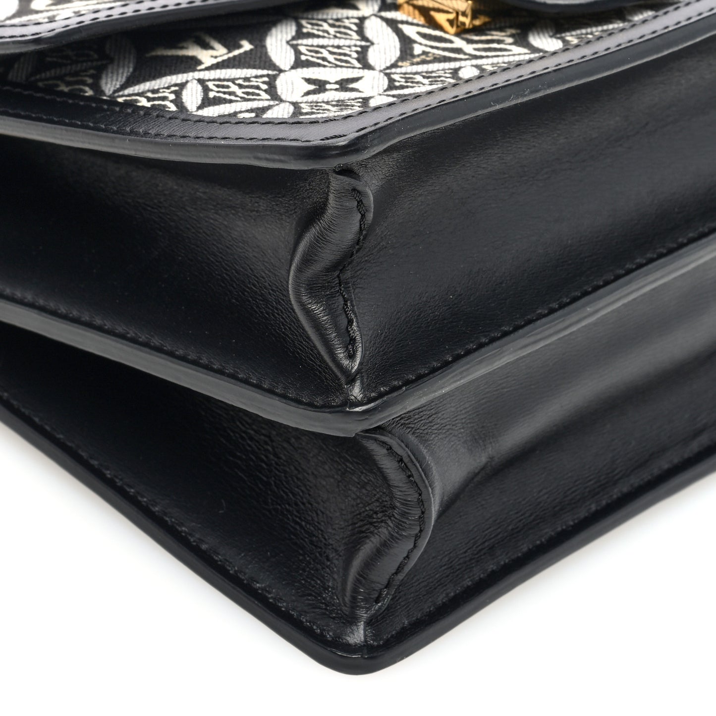 Jacquard Since 1854 Dauphine MM Grey